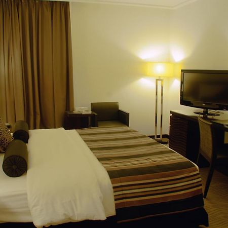 Amman Airport Hotel Al Qastal Exterior foto